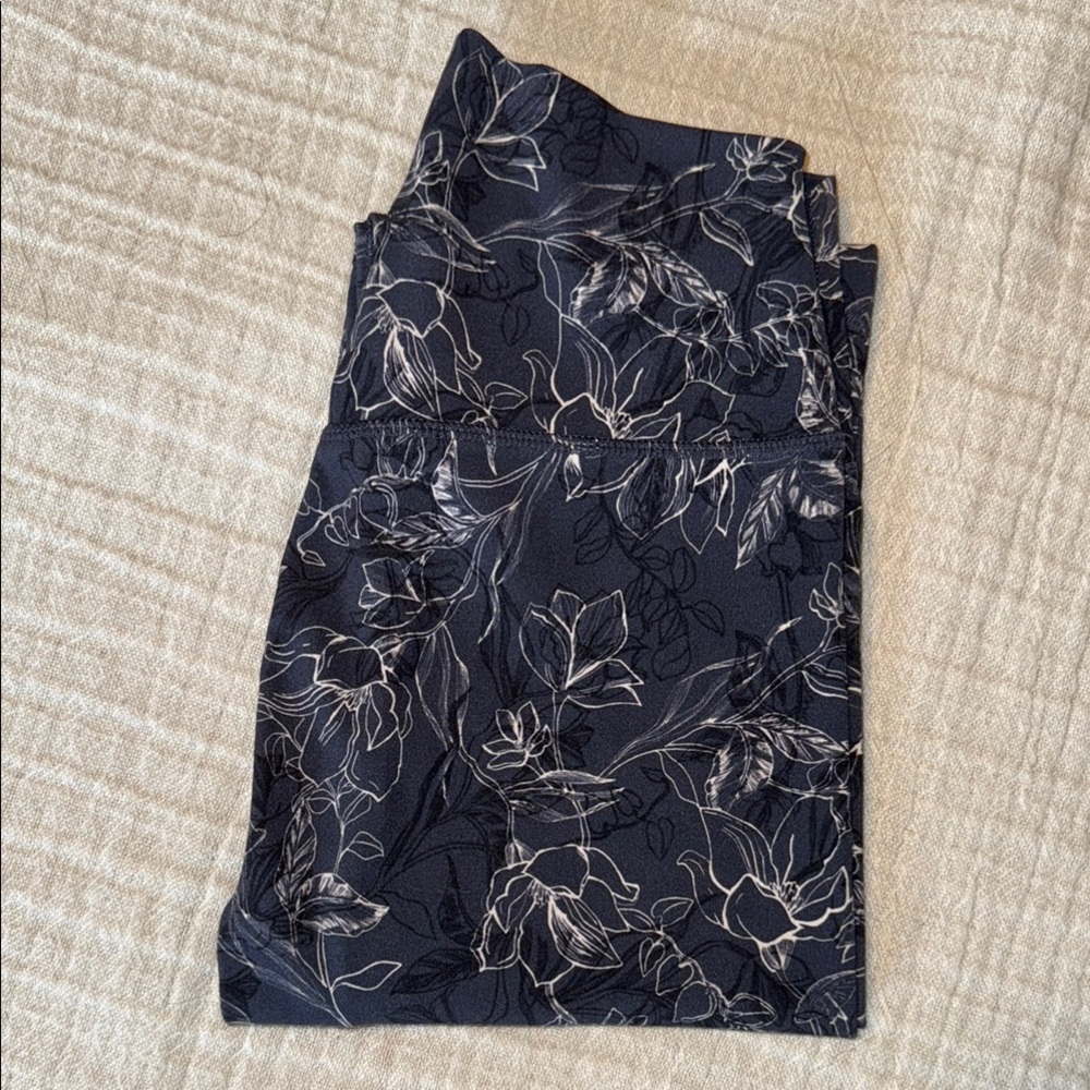 Stori. Floral Print Leggings